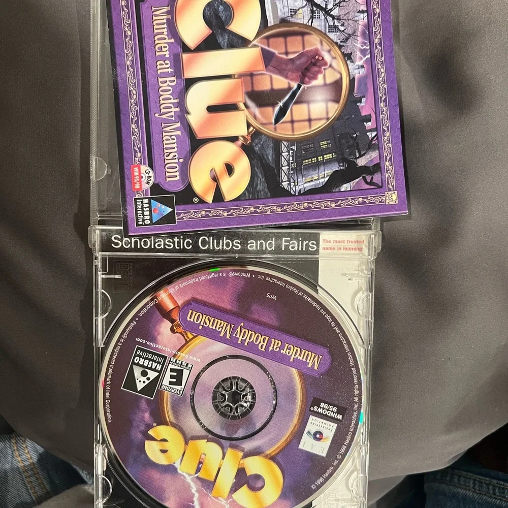 Hasbro Clue: Murder at Boddy Mansion PC Game - Purple and Gold